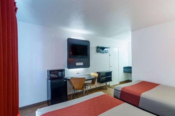 Motel 6-Ardmore, OK image 15