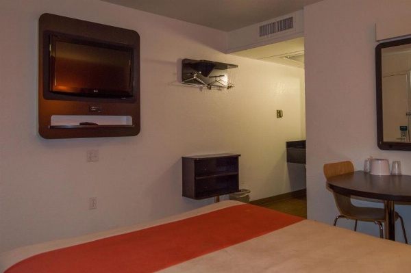 Motel 6-Ardmore, OK image 38