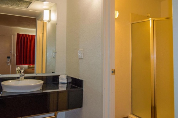 Motel 6-Ardmore, OK image 41