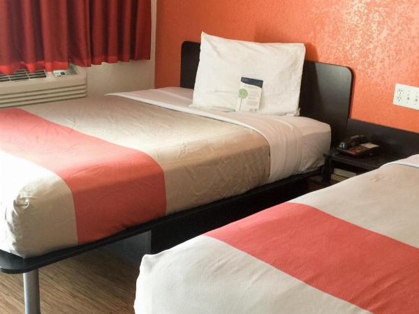 Motel 6-Ardmore, OK image 48